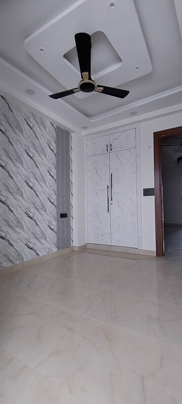 3 BHK Builder Floor For Sale in Puri Kohinoor, Sector 89