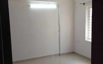 Room in 2 BHK Apartment at Shriram Liberty Square, Electronic City Phase ii – for Rent