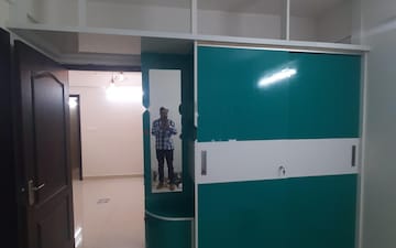 Furnished Amenities in 2 BHK Apartment at Shriram Liberty Square, Electronic City Phase ii – for Rent