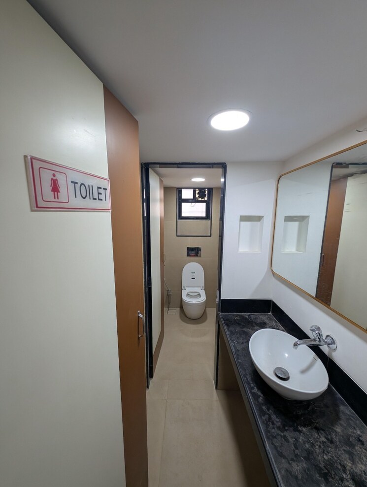 undefined, worli Commercial Office Space 3200 Sq.Ft. In Worli Mumbai 8823210