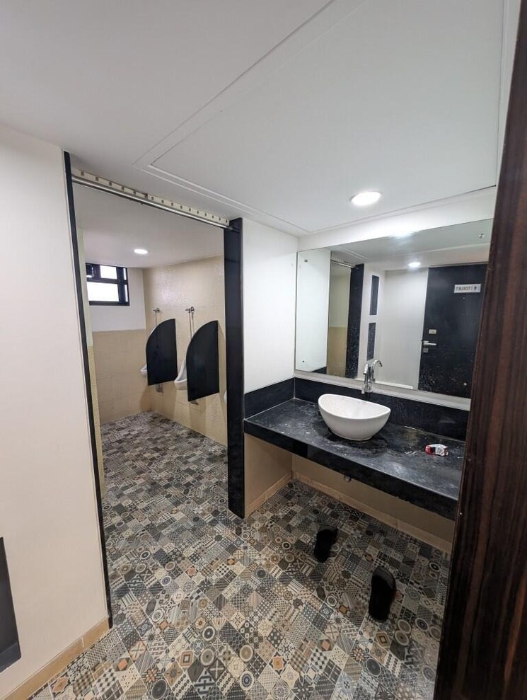 Kitchen, worli Commercial Office Space 3200 Sq.Ft. In Worli Mumbai 8823210