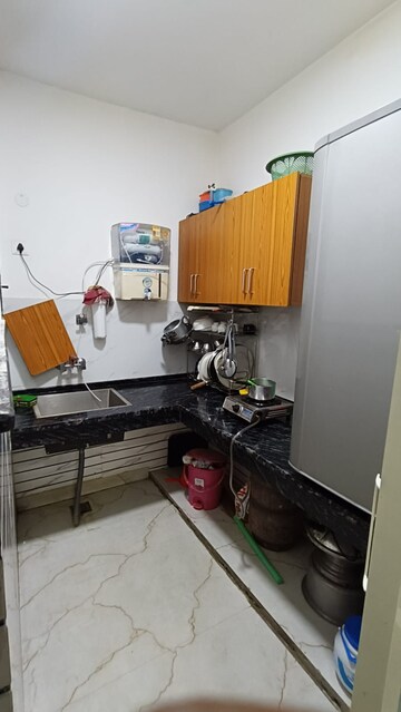 Master Bedroom in 1.5 BHK Villa at Sector 21 – for Rent