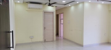 Room in 3 BHK Apartment at Merlin 5th Avenue, Salt Lake City – for Rent