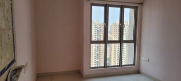 Room in 3 BHK Apartment at Merlin 5th Avenue, Salt Lake City – for Rent