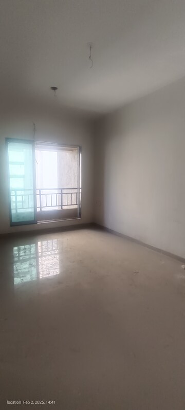 Room in 1 BHK Apartment at Vihang Golden Hills, Owale – for Sale