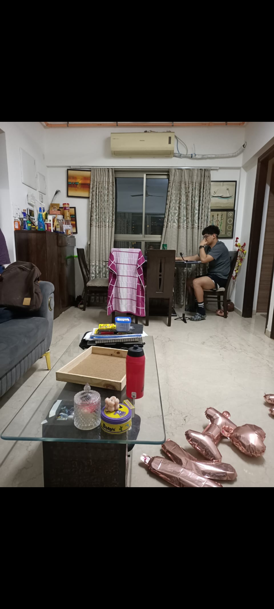 2 BHK + Study Room,Extra Room Apartment For Rent in Chandak Cornerstone