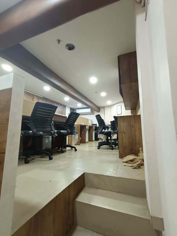 Living Room, siddha-weston Commercial Office Space 1100 Sq.Ft. In Bow Bazaar Kolkata 8823318