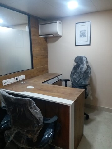 Team Area in  Office Space at Siddha Weston, Bow Bazaar – for Rent