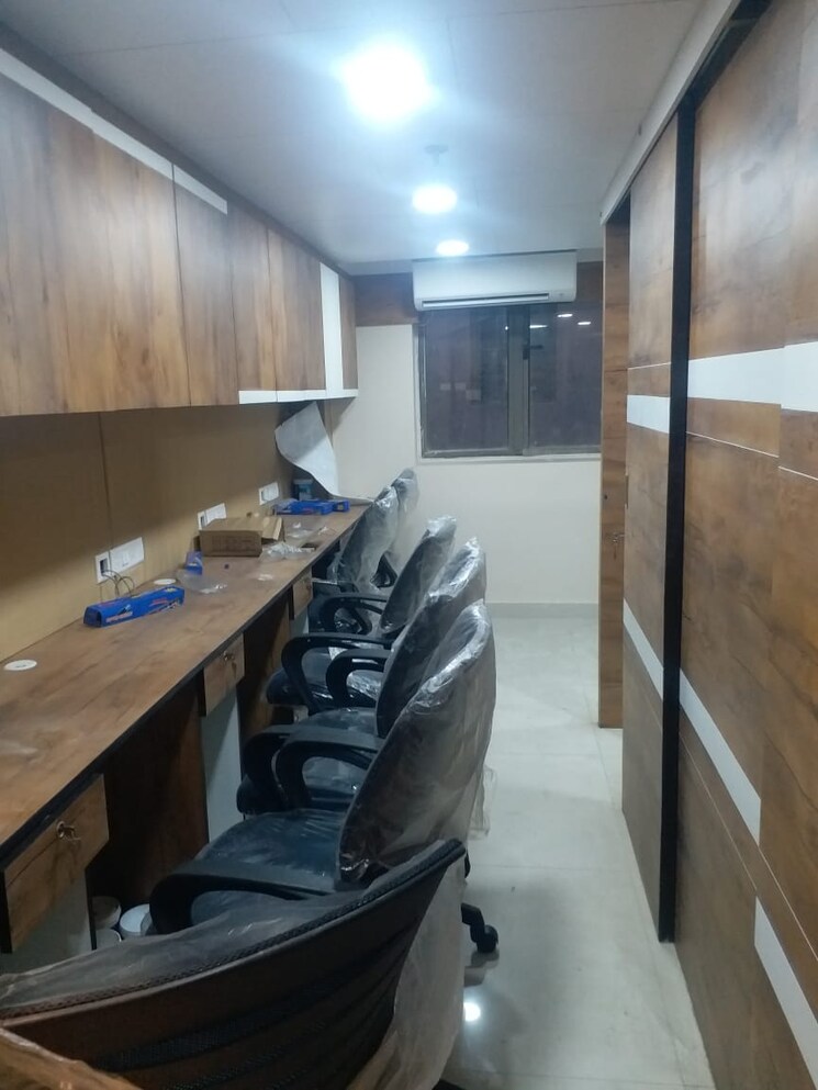 Kitchen, siddha-weston Commercial Office Space 1100 Sq.Ft. In Bow Bazaar Kolkata 8823318