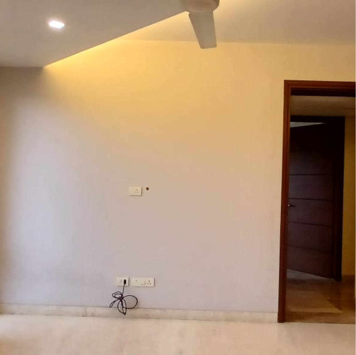 4 BHK + Pooja Room,Servant Room Builder Floor For Rent in Vasant Kunj