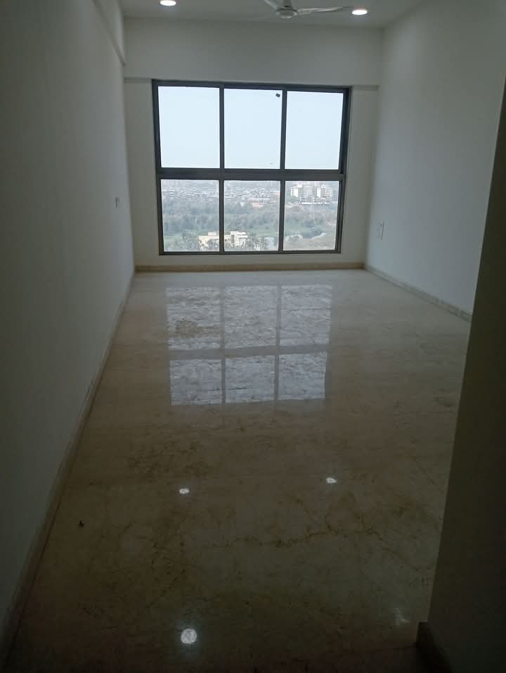 2 BHK + Extra Room Apartment For Rent in Veena Smart Homes