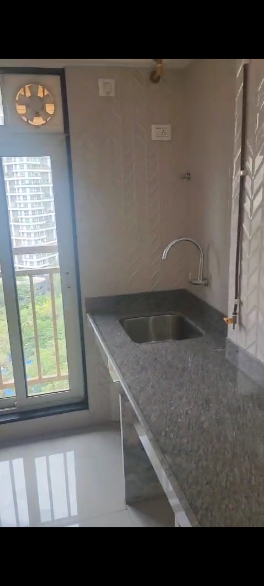 1 BHK + Extra Room Apartment For Rent in Nestle Apartment Lower Parel