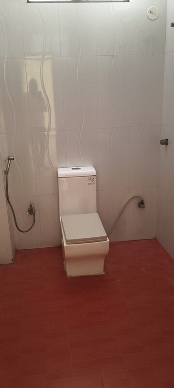 Bathroom in 2 BHK Apartment at SNS Palace, Mg Road – for Rent