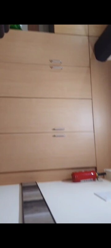  Office Space For Rent in Bbd Bagh