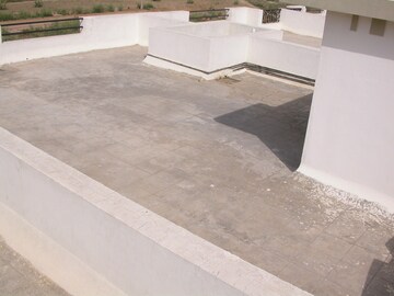 Balcony in 1 BHK Builder Floor at Sector 57 – for Rent