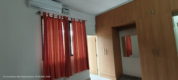 Bedroom in 4 BHK Apartment at Ranka Paradise, Ashok Nagar – for Rent