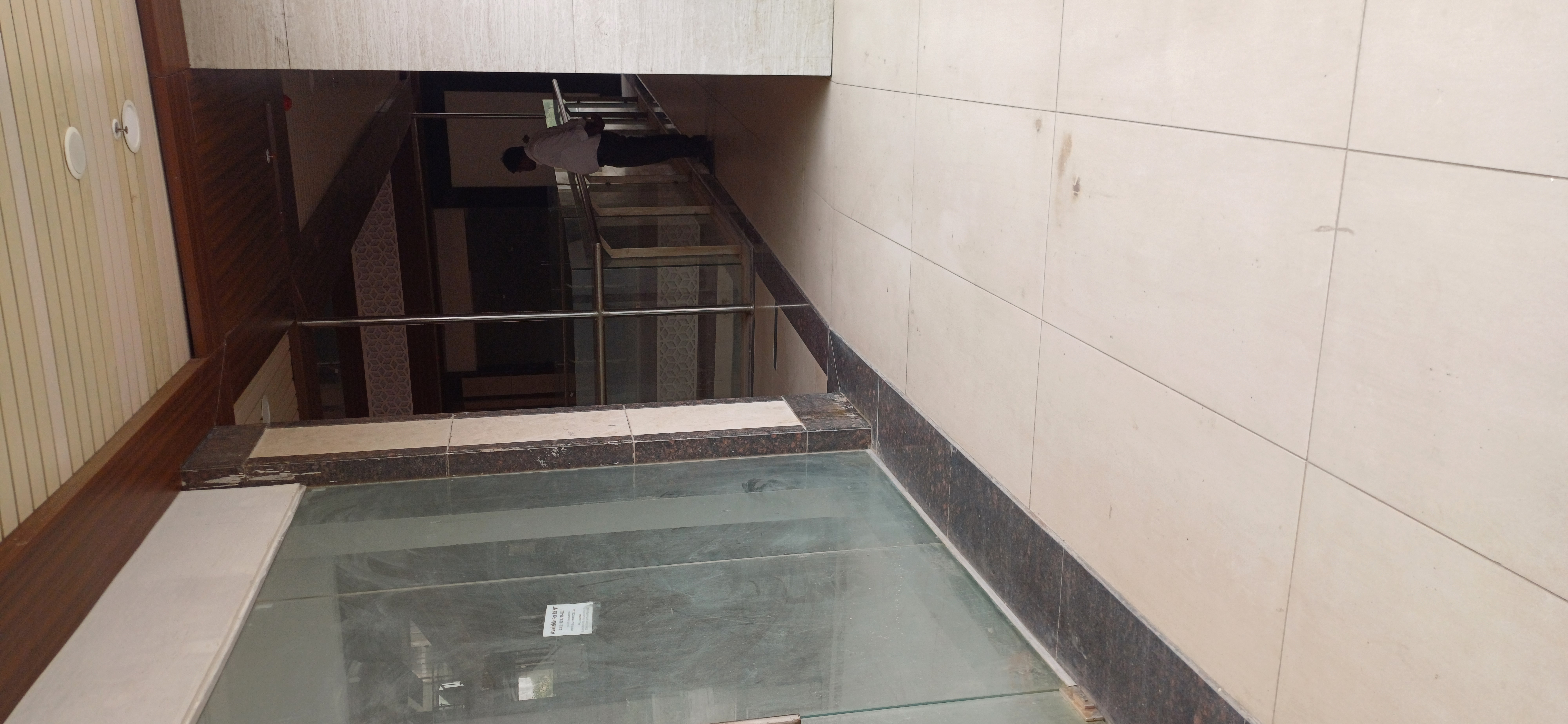 Retail Shop For Sale in Fusion Ufairia