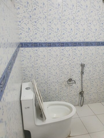Bathroom in 4 BHK Builder Floor at Gomti Nagar – for Rent