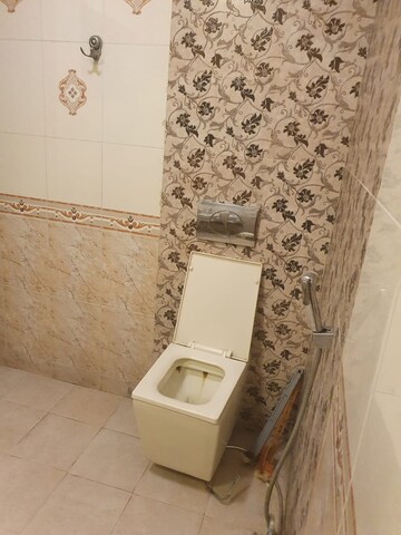 Bathroom in 4 BHK Builder Floor at Gomti Nagar – for Rent