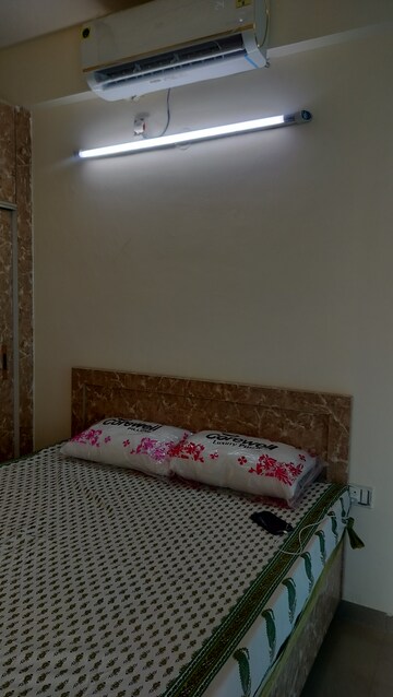 Bedroom in 3 BHK Apartment at ROF Aalayas Phase 2, Sector 102 – for Rent