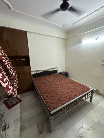 Bedroom in 2 BHK Builder Floor at Vaishali Sector 2 – for Rent