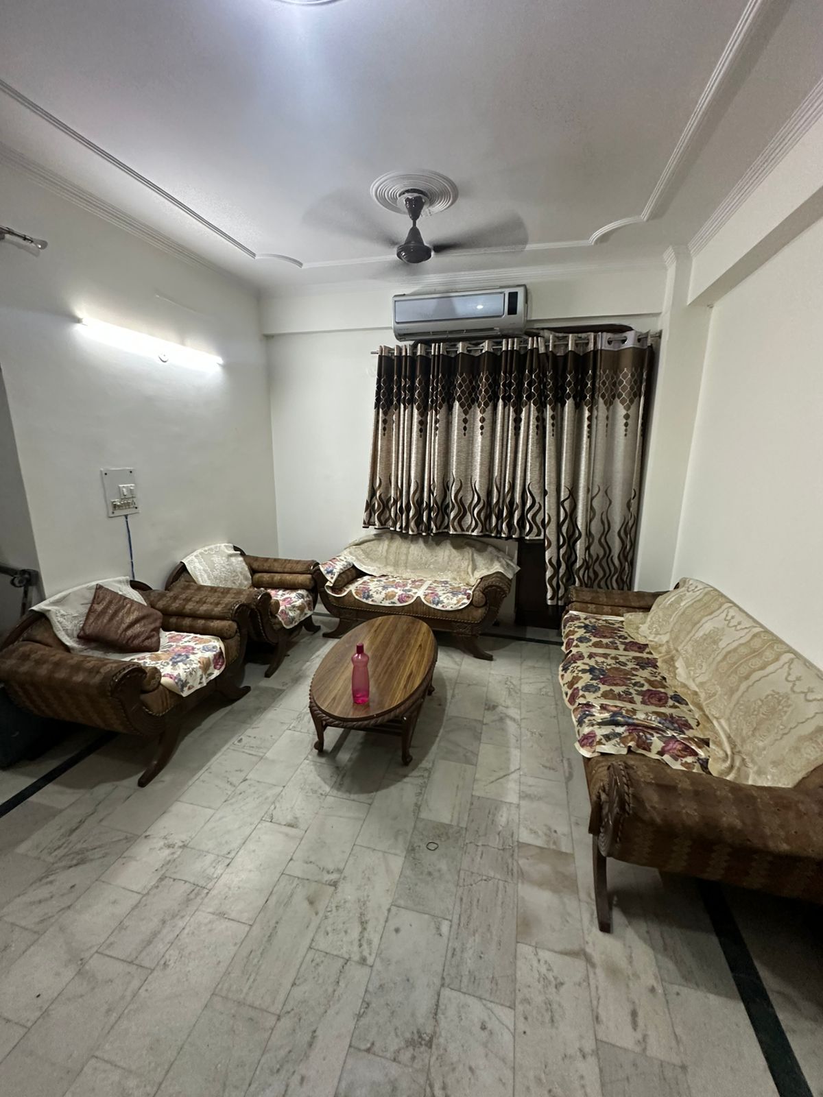 2 BHK Builder Floor For Rent in Builder Floor 
