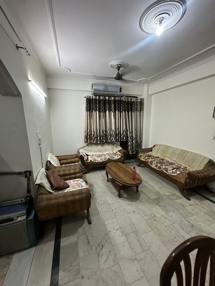 Living Room, vaishali sector 2 2 Bedroom 1000 Sq.Ft. Builder Floor In Vaishali Sector 2 Ghaziabad 8823537