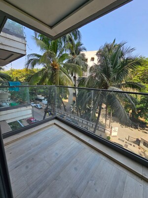 3.5 BHK Apartment For Sale in Rustomjee Seasons, Bandra East