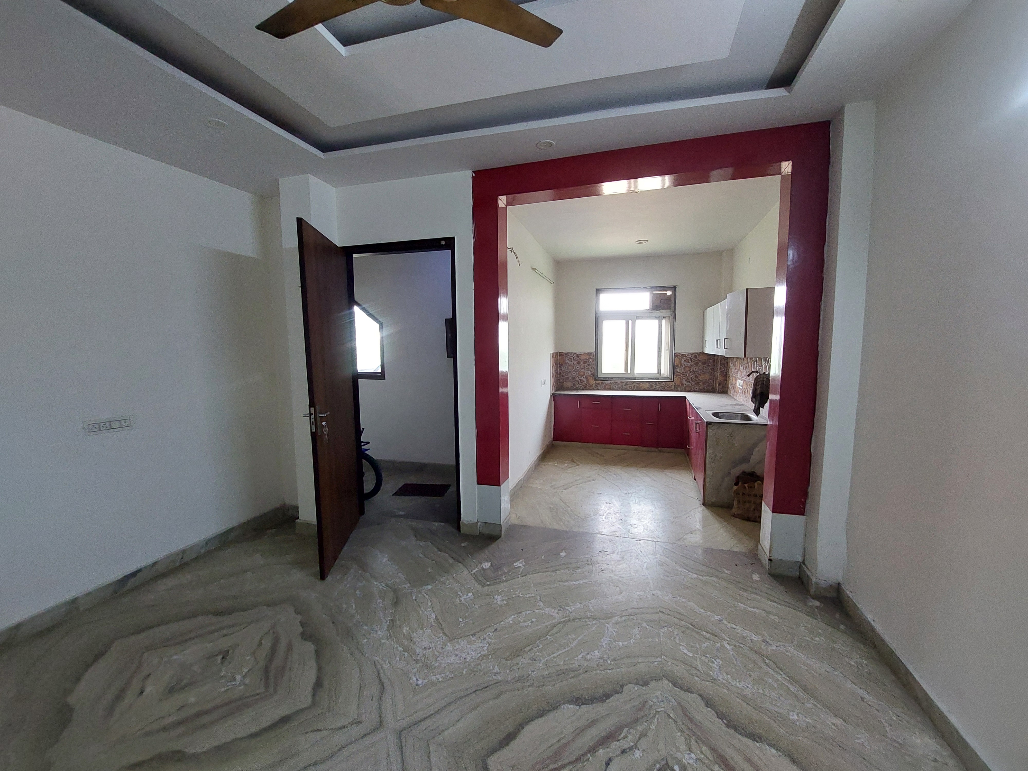 2 BHK Builder Floor For Sale in Rwa Model Town Iii