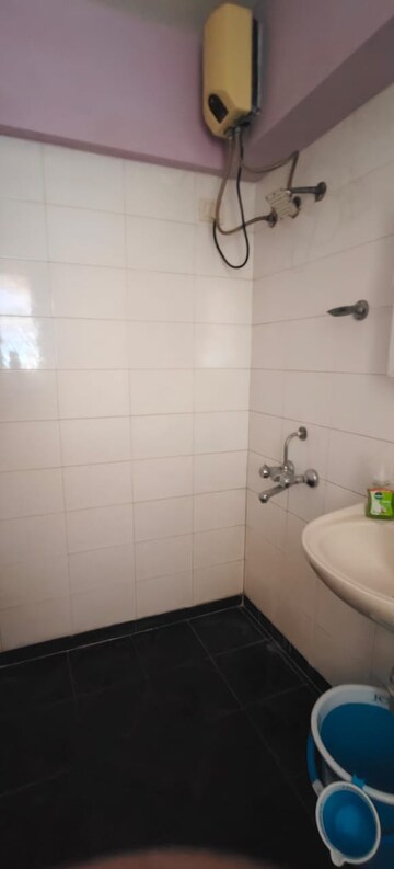 Master Bedroom in 2 BHK Apartment at Kuber Tower, Prabhadevi – for Rent