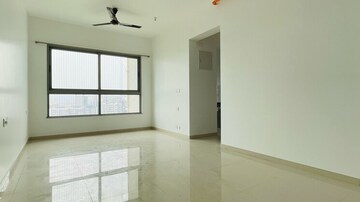 Room in 2 BHK Apartment at Kalpataru Immensa, Kolshet Road – for Rent