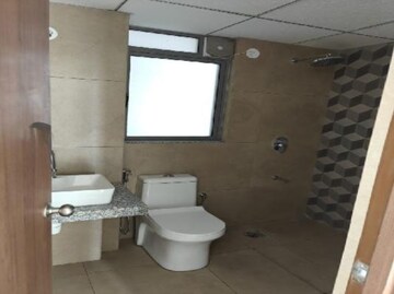 Bathroom in 2 BHK Apartment at Kalpataru Immensa B, Kolshet Road – for Rent