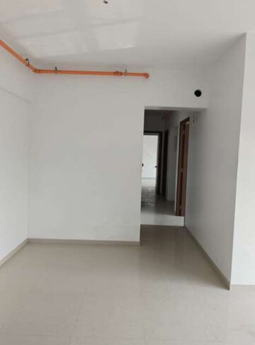 Room in 2 BHK Apartment at Kalpataru Immensa B, Kolshet Road – for Rent