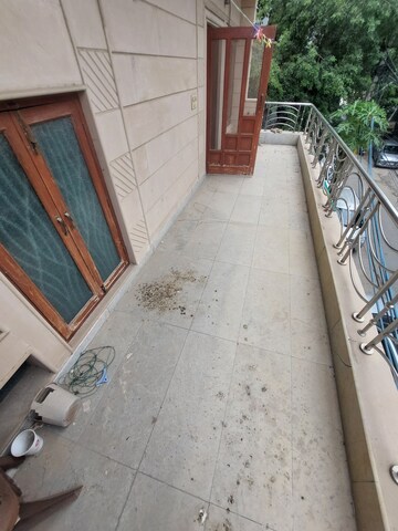 Balcony in 4 BHK Builder Floor at State Bank Colony – for Rent