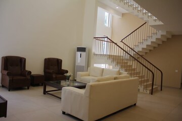 Kitchen in 5 BHK Villa at Jade Garden, Akkalenahalli Mallena - Halli – for Sale