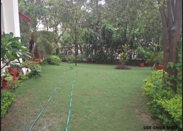 5 BHK Villa – Garden View at Sector 48 - for Rent