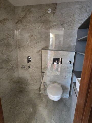 Bathroom in 2.5 BHK Builder Floor at Jagriti Enclave – for Rent