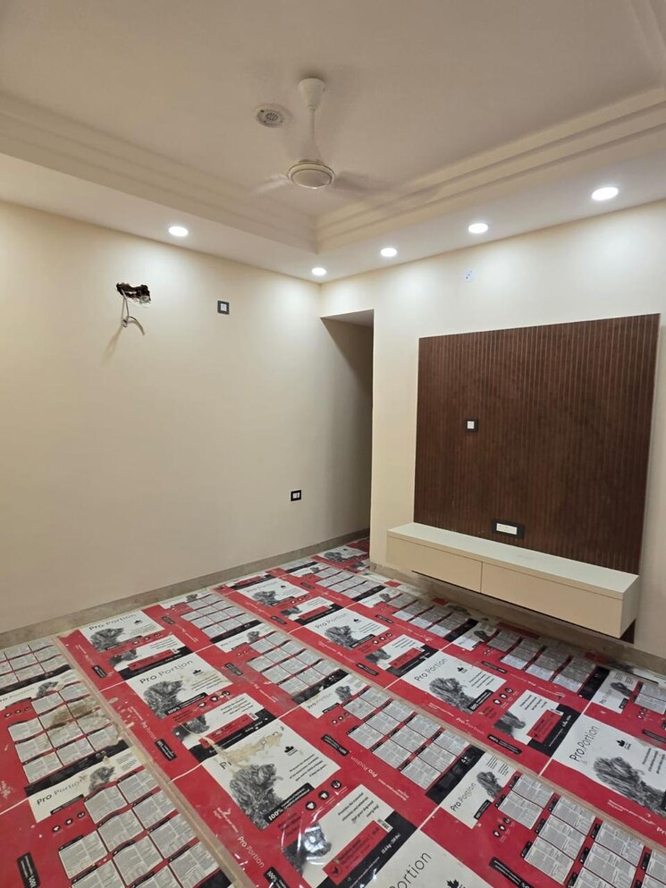 Bedroom, jagriti enclave 2.5 Bedroom 900 Sq.Ft. Builder Floor In Jagriti Enclave Delhi 8823732