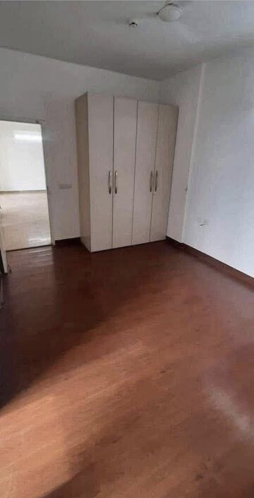 Room in 3 BHK Apartment at Mapsko Mount Ville, Sector 79 – for Sale