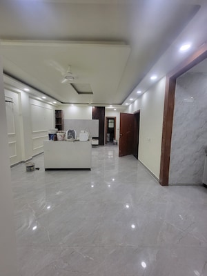 Bathroom in 4 BHK Builder Floor at YK Homes, Green Fields Colony – for Sale