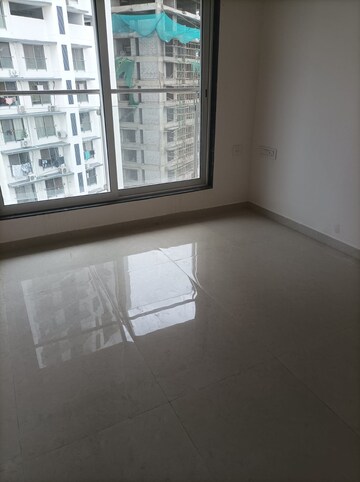 Room in 1 BHK Apartment at Je And Vee Shiv Krupa, Malad East – for Sale