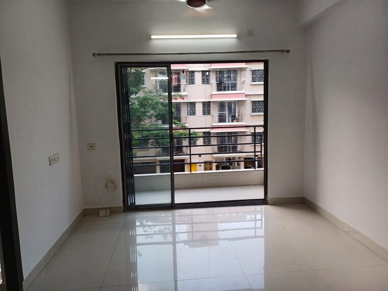 Room, greenwood-complex 3 Bedroom 1350 Sq.Ft. Apartment In Kaikhali Kolkata 8823990