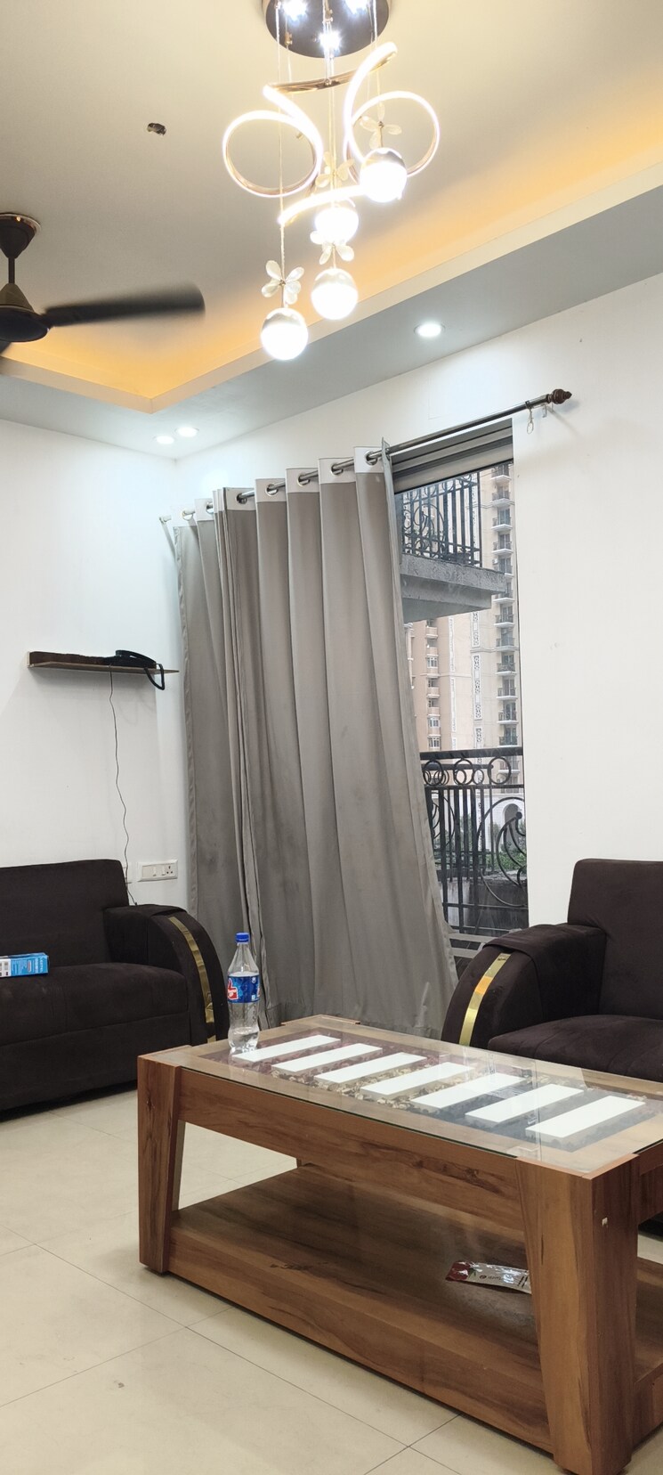 Living Room, prateek-grand-carnesia 2 Bedroom 970 Sq.Ft. Apartment In Siddharth Vihar Ghaziabad 8824012