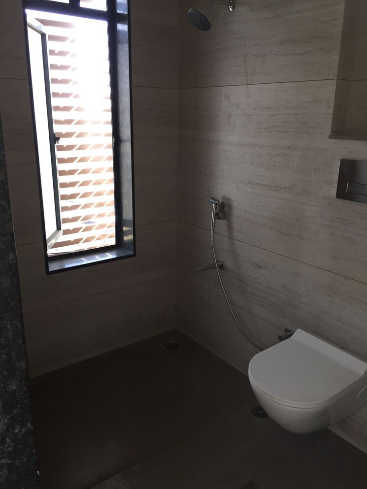 Bathroom, roodraksh-golf-walk 3 Bedroom 1323 Sq.Ft. Apartment In Chembur Mumbai 8824083