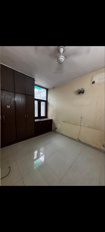 Bathroom in 3 BHK Builder Floor at Saket – for Rent