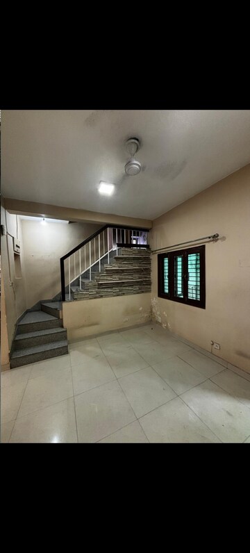 3 BHK Builder Floor For Rent in Saket