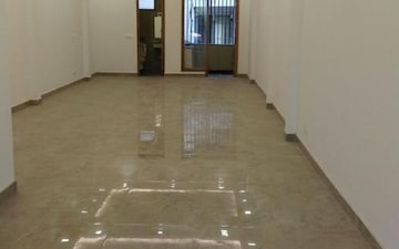 Showroom For Rent in Lajpat Nagar