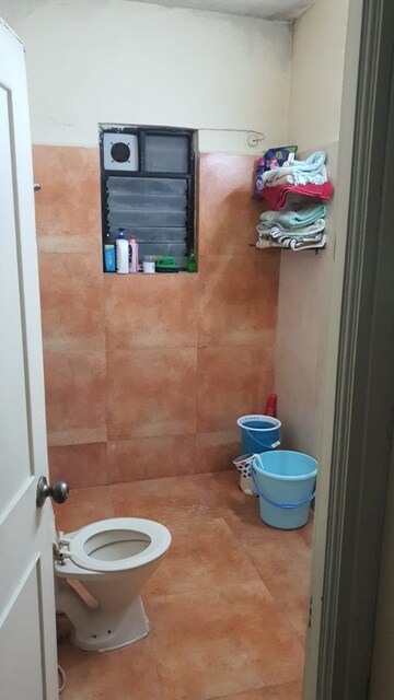 Bathroom in 4 BHK Villa at Mayfair Eleganza Phase II, Kondhwa – for Rent