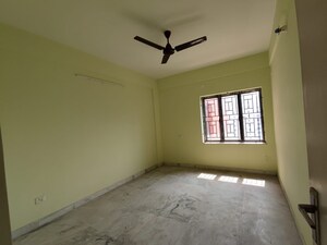 Room in 3 BHK Apartment at Geetanjali Apartments, Rajarhat – for Sale