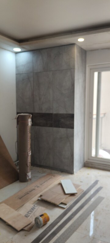 Bathroom in 3.5 BHK Apartment at Rishita Manhattan, Gomti Nagar – for Rent
